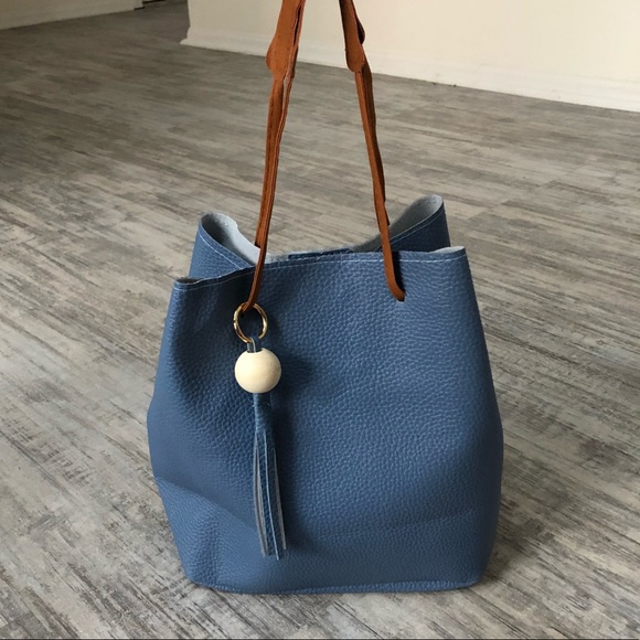 Faux Leather Bucket Bag Purse - Picture 2 of 8